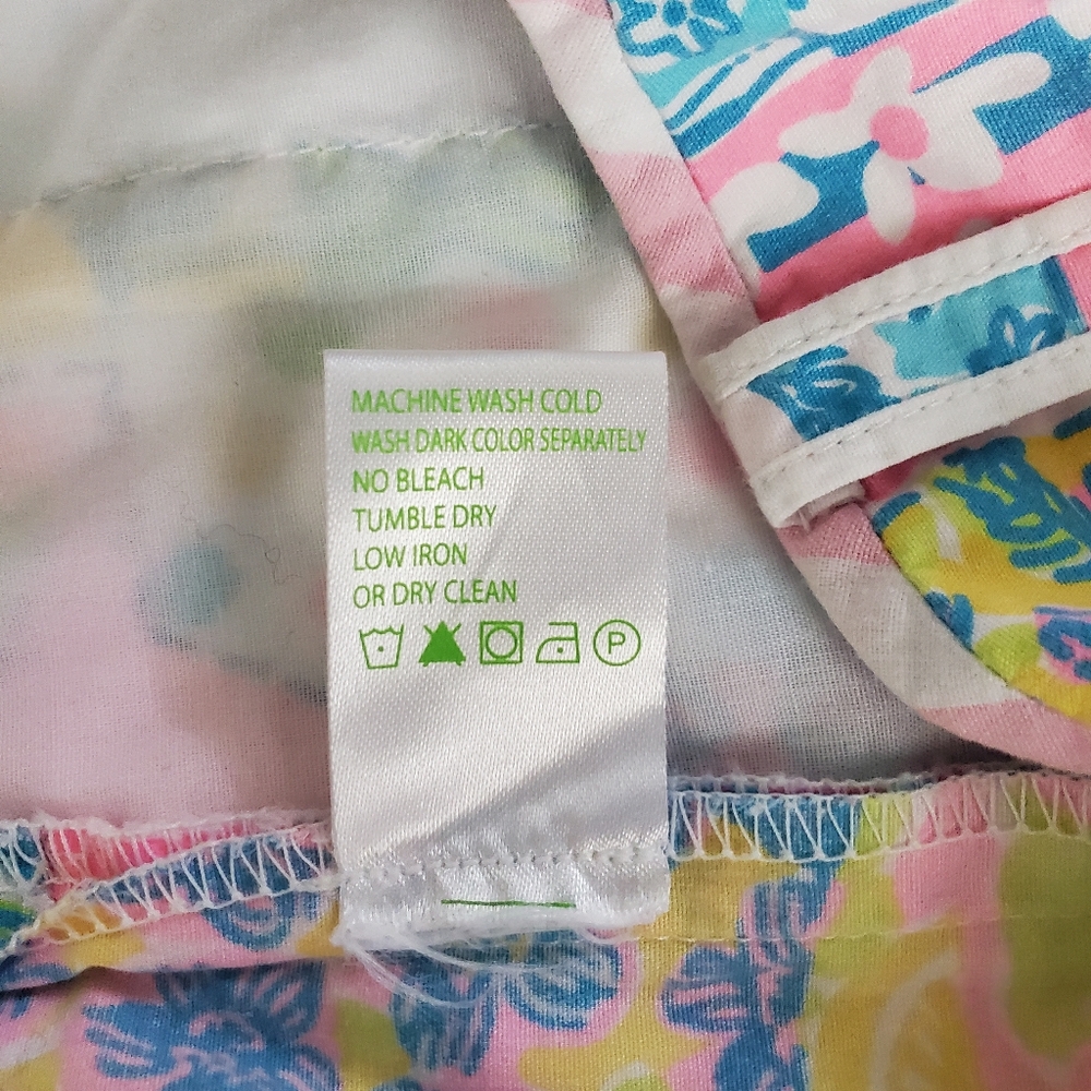 Lilly Pulitzer Palm Beach Fit Patchwork Shorts. Size 12 - Picture 5 of 11